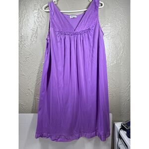 Vintage Vanity Fair Purple‎ NIte Gown Slip Silky Embroidered Chemise Womens Sz L
